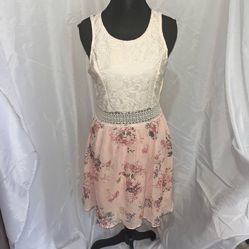 Rue21 Lace Top Floral Mini Dress With Crochet Waist Womens L Cottagecore Boho